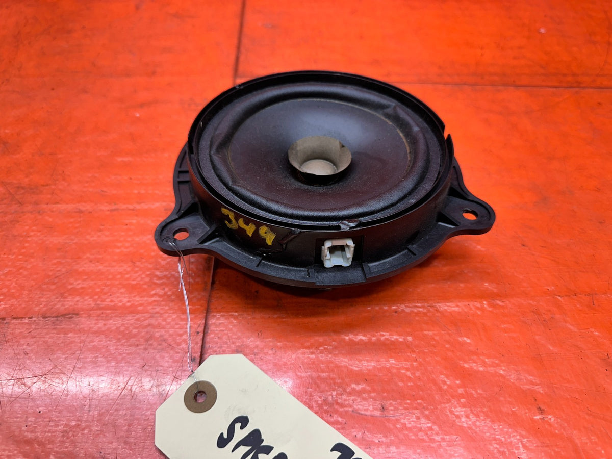 1994-2001 ACURA INTEGRA PASSENGER RIGHT FRONT DOOR AUDIO SPEAKER OEM #3495