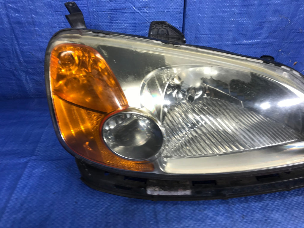 OEM 2002 02 HONDA CIVIC LX 4D SEDAN M/T   PASSENGER RIGHT HEADLIGHT HEADLAMP2