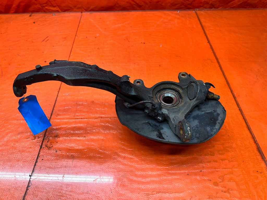 97 01 HONDA PRELUDE 2.2L LEFT DRIVER FRONT KNUCKLE SPINDLE  HUB OEM #3237
