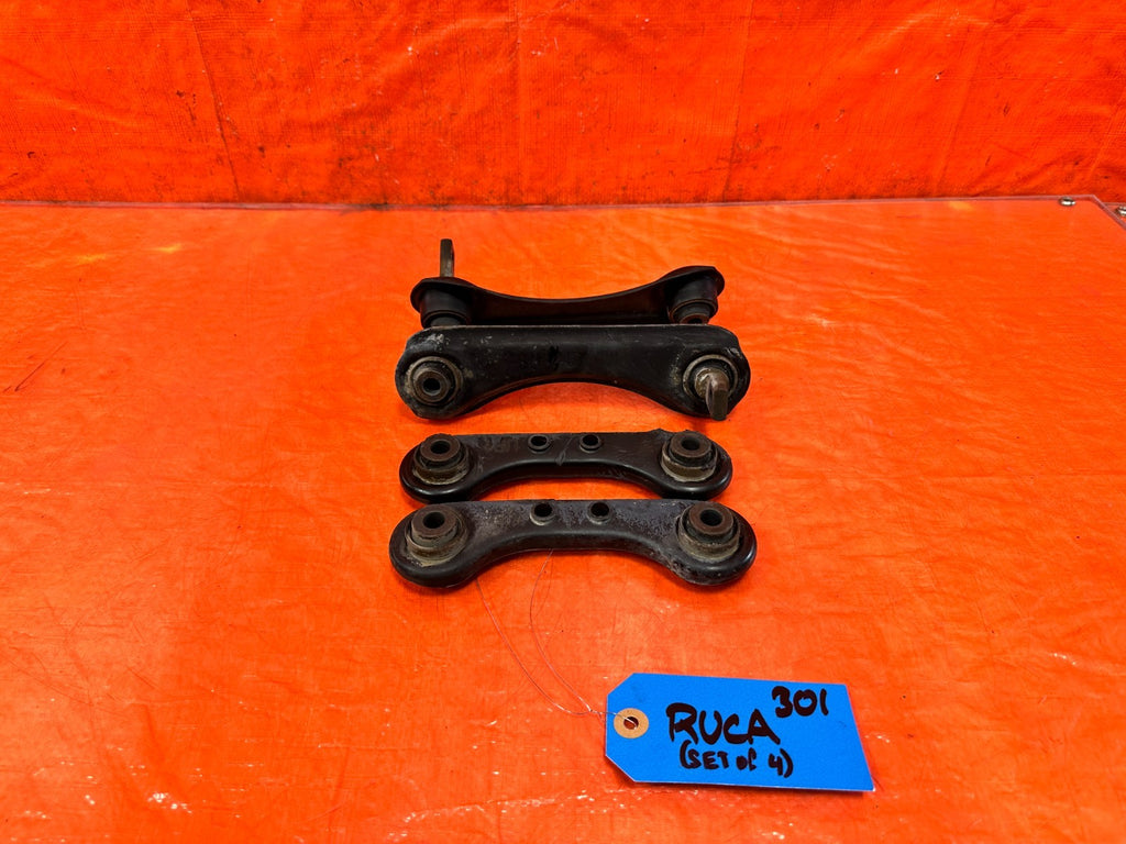 97 01 HONDA CR V CRV LEFT AND RIGHT REAR UPPER CONTROL & COMPENSATOR ARMS 3010