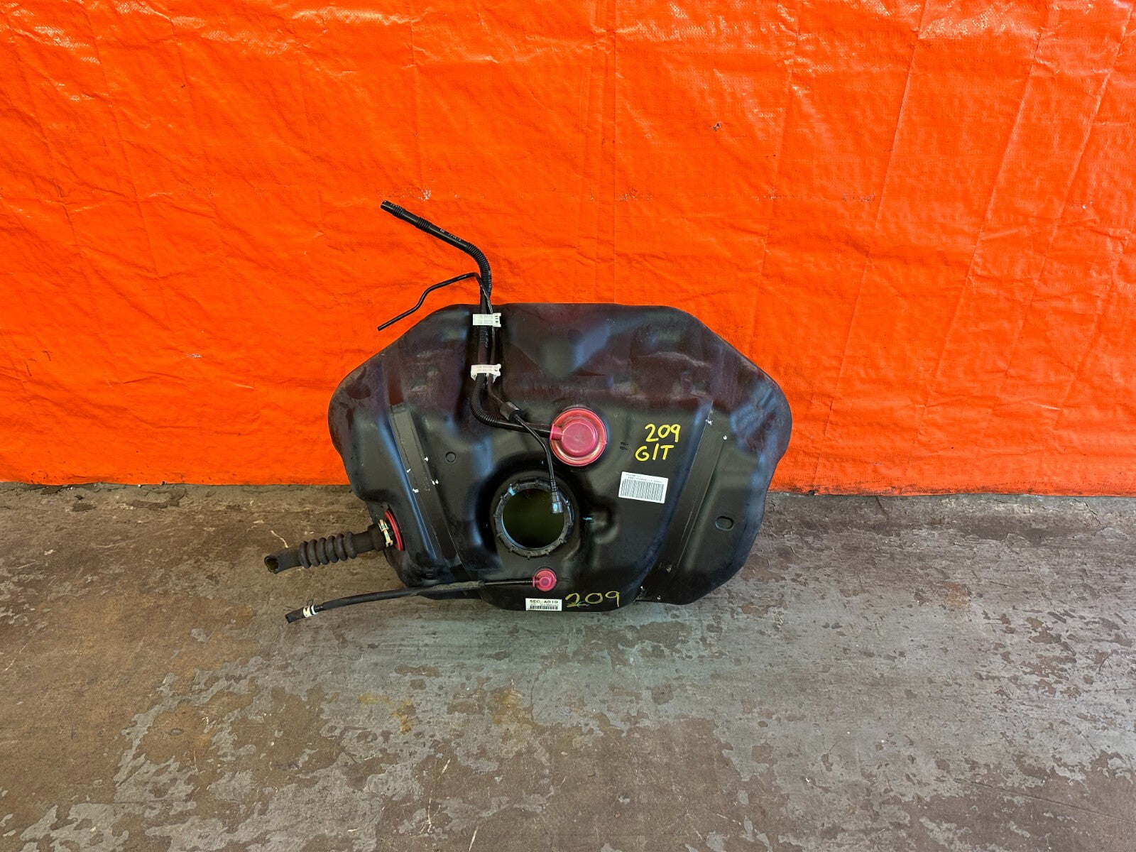 04 05 ACURA TSX   GASOLINE GAS FUEL TANK ASSEMBLY   OEM FACTORY #2090