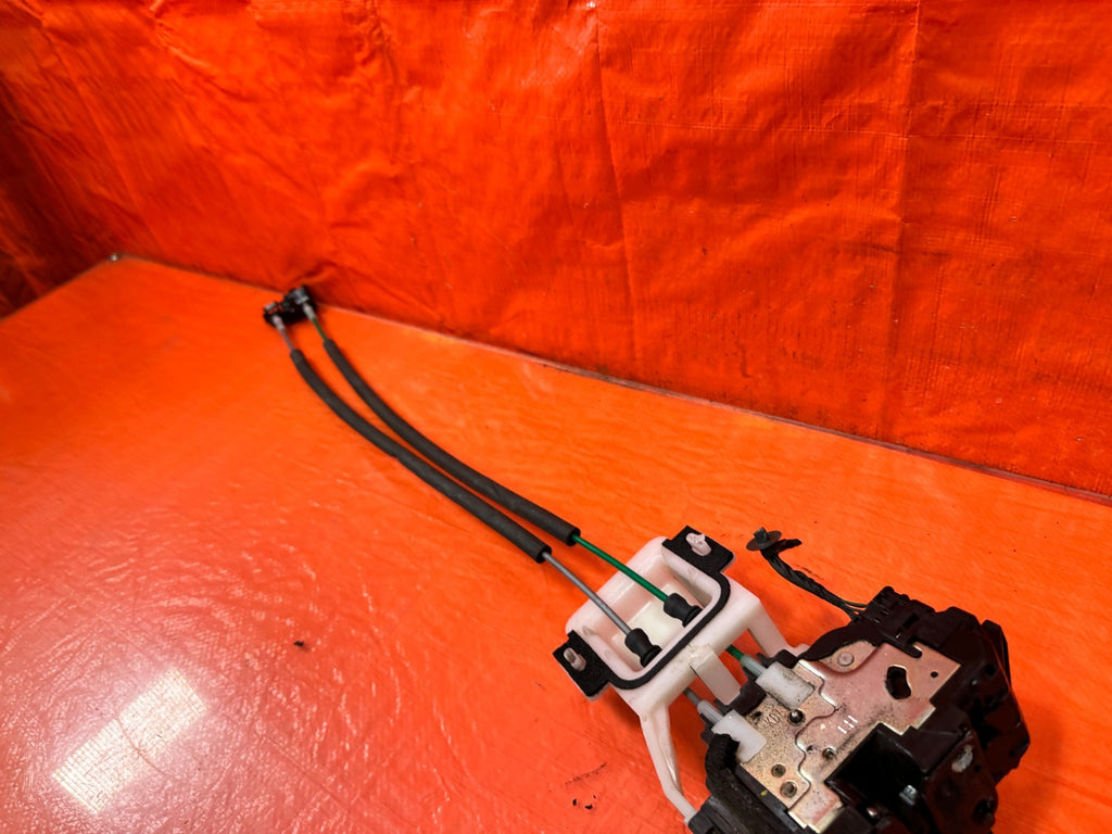 10 16 HYUNDAI GENESIS COUPE   DRIVER LEFT FRONT DOOR LOCK ACTUATOR   OEM OE #3186