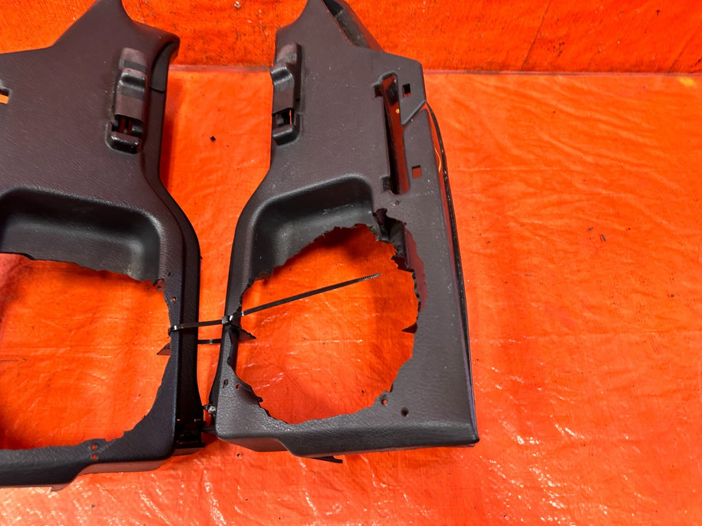 90 91 HONDA CIVIC HATCHBACK   REAR SPEAKER MOUNTING TRIM LEFT RIGHT   OEM 3171