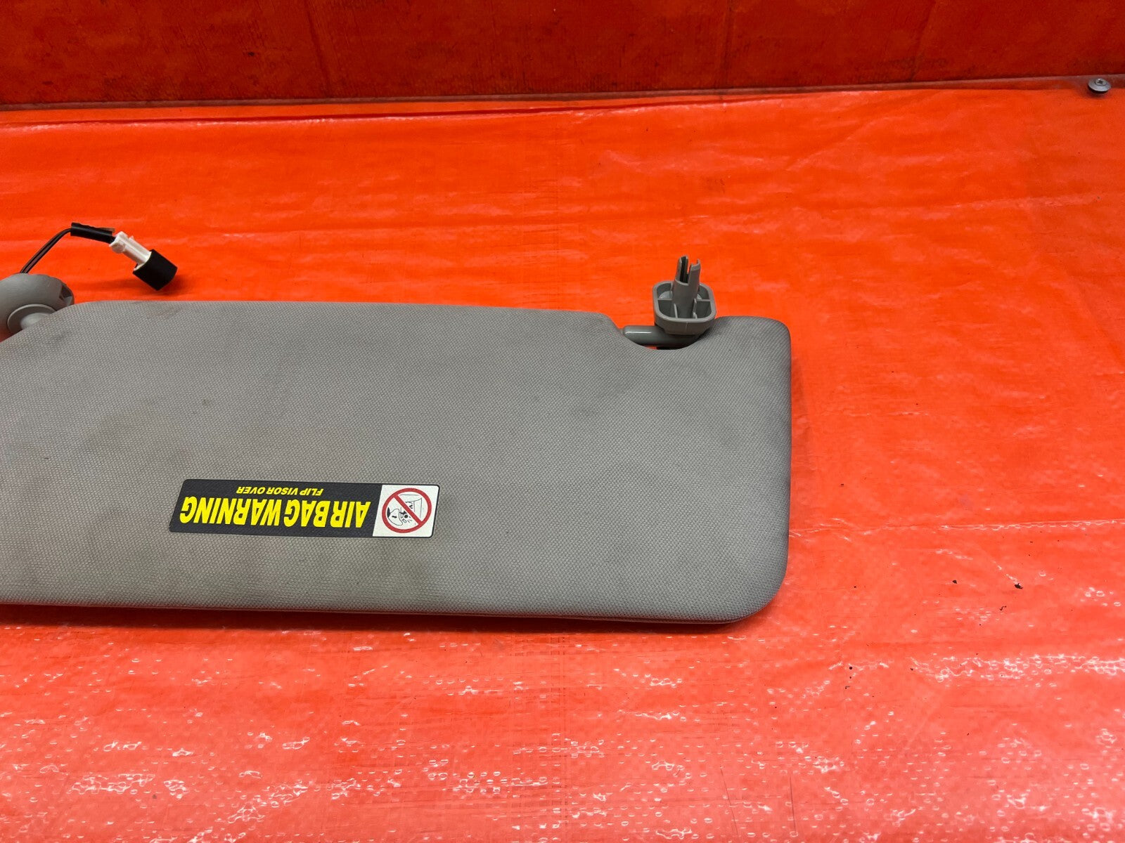 09 11 ACURA TSX   SUN VISOR   PASSENGER RIGHT SIDE   GRAY COLOR   OEM #1685