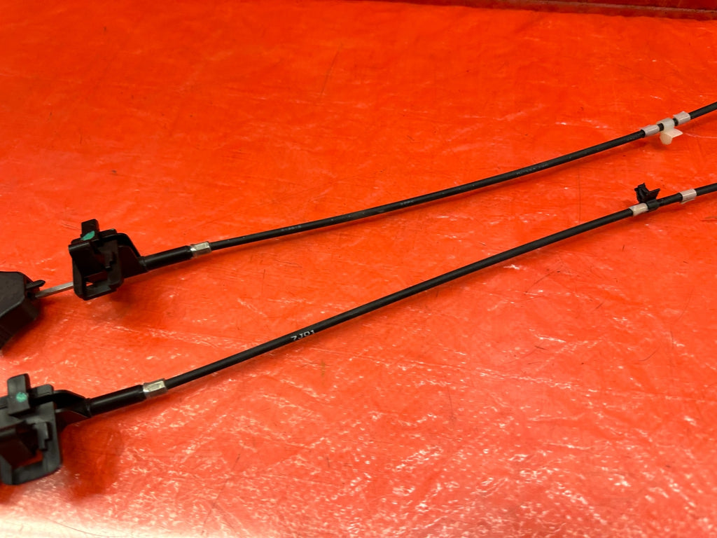 07 11 HONDA CIVIC SI SEDAN   LEFT & RIGHT REAR SEAT RELEASE PULL CABLES OEM #2036