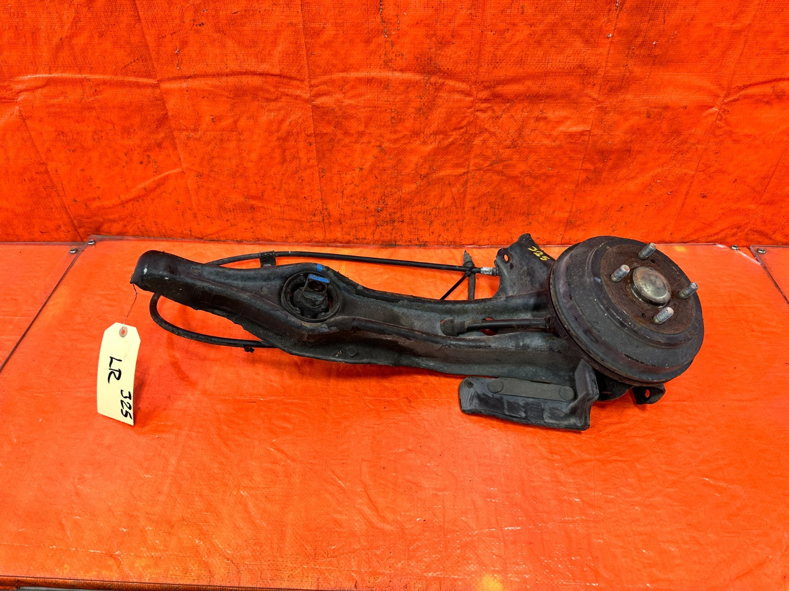 90 91 HONDA CIVIC HATCHBACK   DRIVER LEFT REAR TRAILING ARM LOWER ARM   OEM 3250