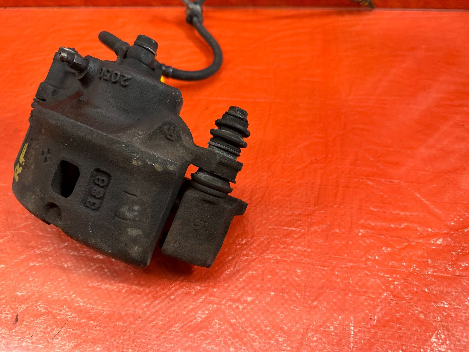 93 94 HONDA DEL SOL SI   PASSENGER RIGHT FRONT BRAKE CALIPER OEM FACTORY 2271