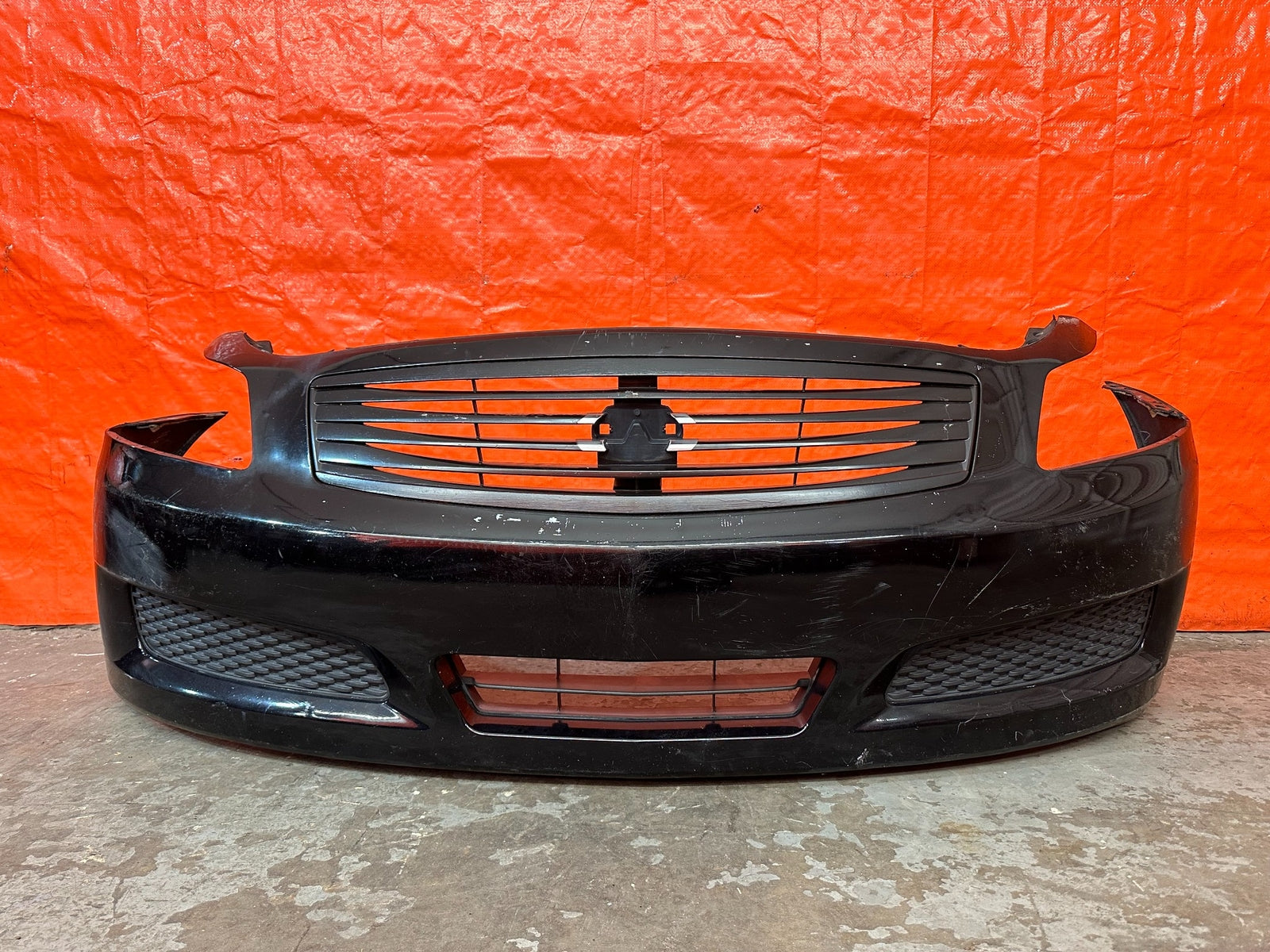 07 09 INFINITI G35 G37 SEDAN   FRONT BUMPER W/ UPPER & LOWER GRILLE   NON SPORT0