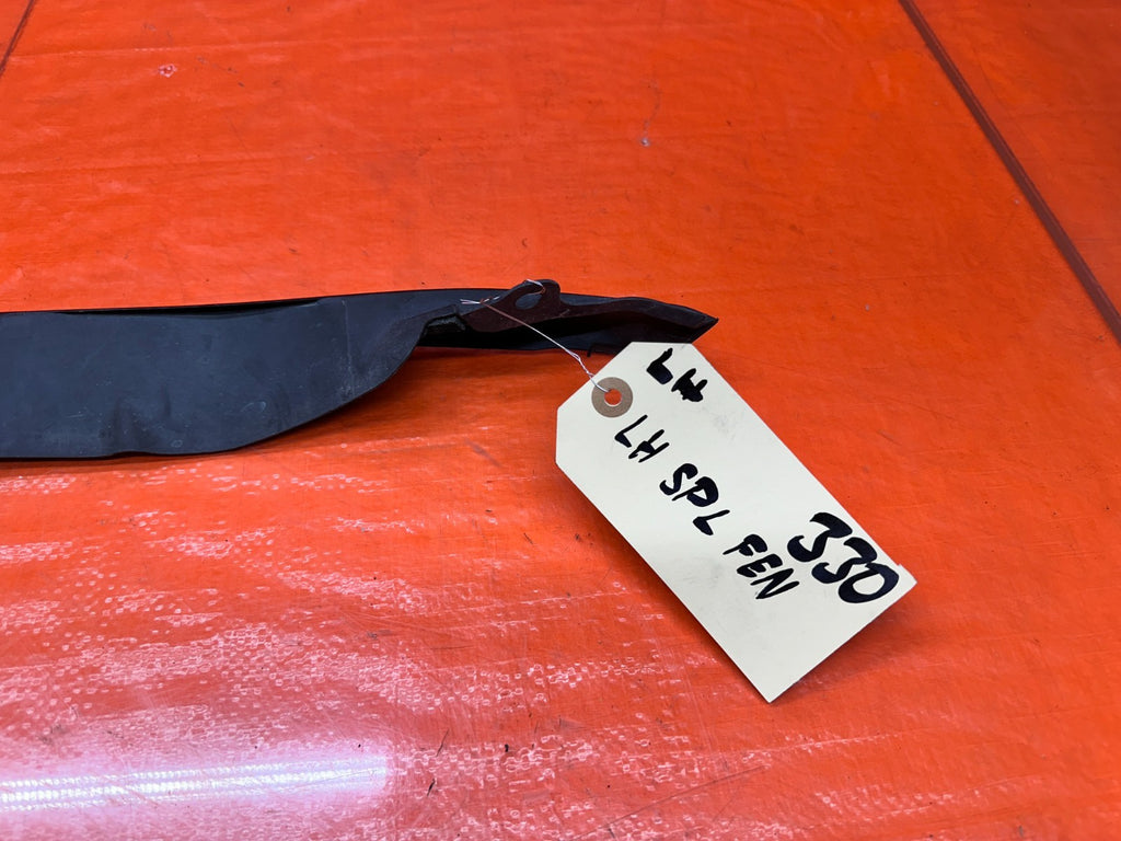 04 08 ACURA TSX LEFT DRIVER FRONT FENDER TRIM MOLDING OEM #3304