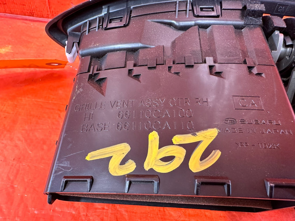 13 20 SUBARU BRZ   DASHOBOARD DASH BOARD CENTER AC VENT   OEM #2925