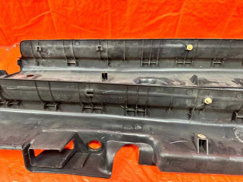 96 00 HONDA CIVIC COUPE   LEFT AND RIGHT FLOOR PILLARS SCUFF PLATES GRAY OEM 28515