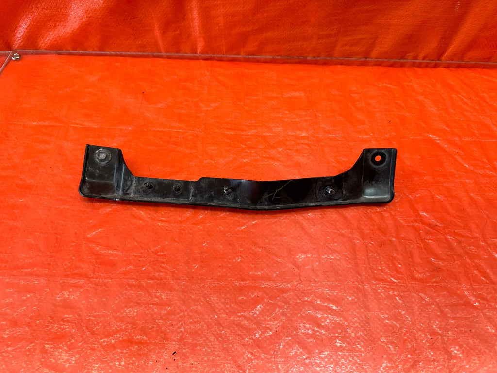 14 20 INFINITI Q50   BRACKET   OEM #1857