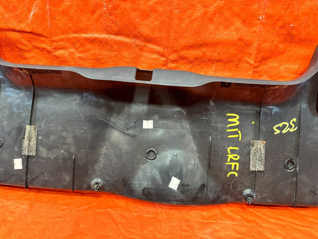 90 91 HONDA CIVIC HATCHBACK TAIL GATE TRUNK LATCH STRIKER TRIM LIGHT COVER 32510