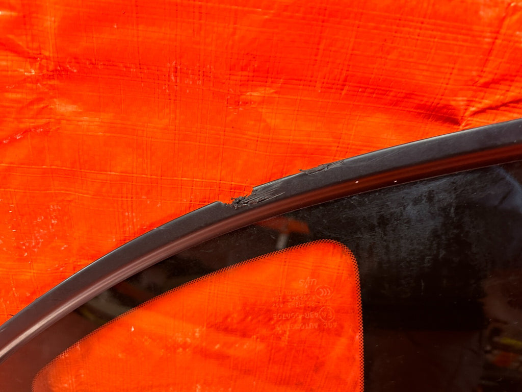 13 20 SUBARU BRZ   DRIVER LEFT REAR QUARTER GLASS TRIM   OEM #2922
