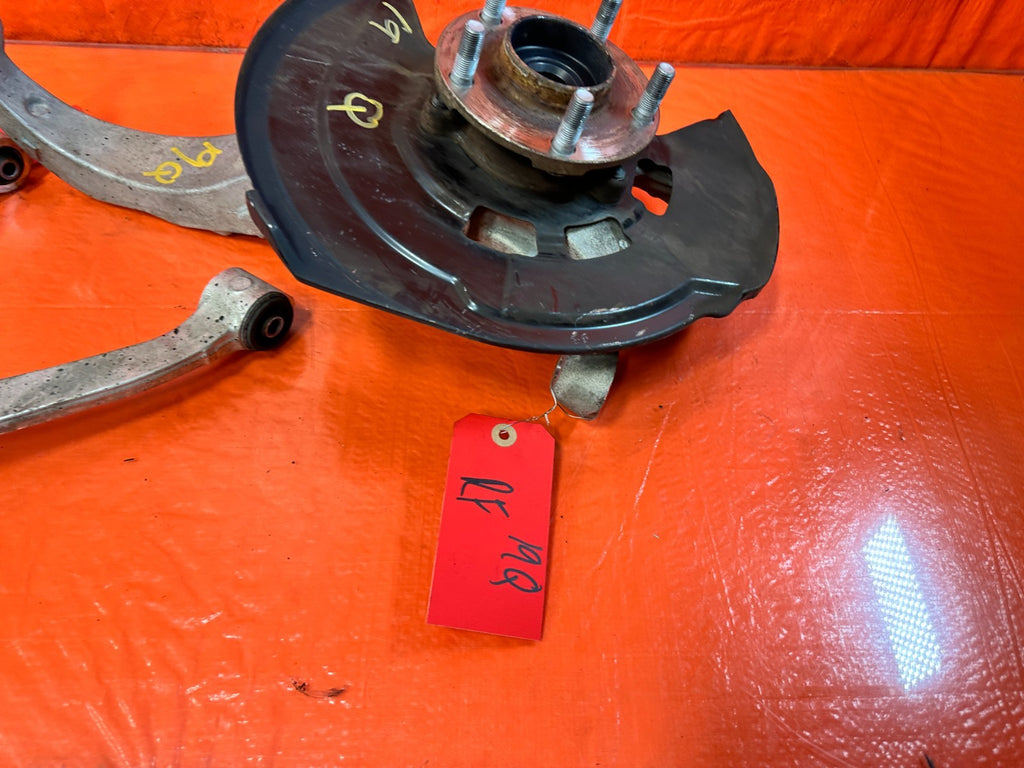 14 24 INFINITI Q50   RWD RIGHT FRONT SPINDLE KNUCKLE HUB & CONTROL ARM OEM 19Q1