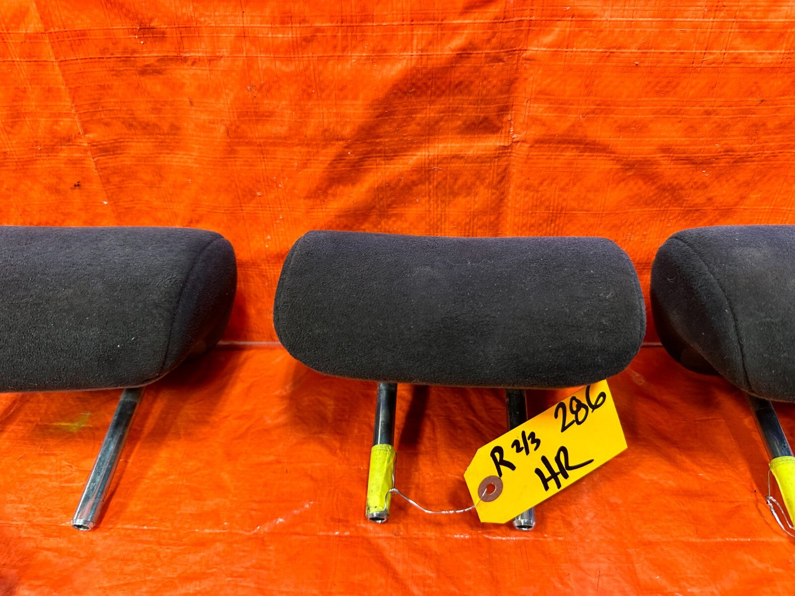 06 11 HONDA CIVIC 2D COUPE SI   REAR SEAT HEAD REST SET LEFT AND RIGHT OEM 2863