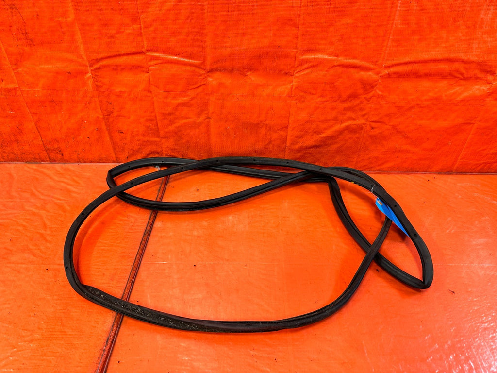 96 00 HONDA CIVIC COUPE   PASSENGER RIGHT WEATHER STRIP TRIM SEAL GASKET OEM 3198