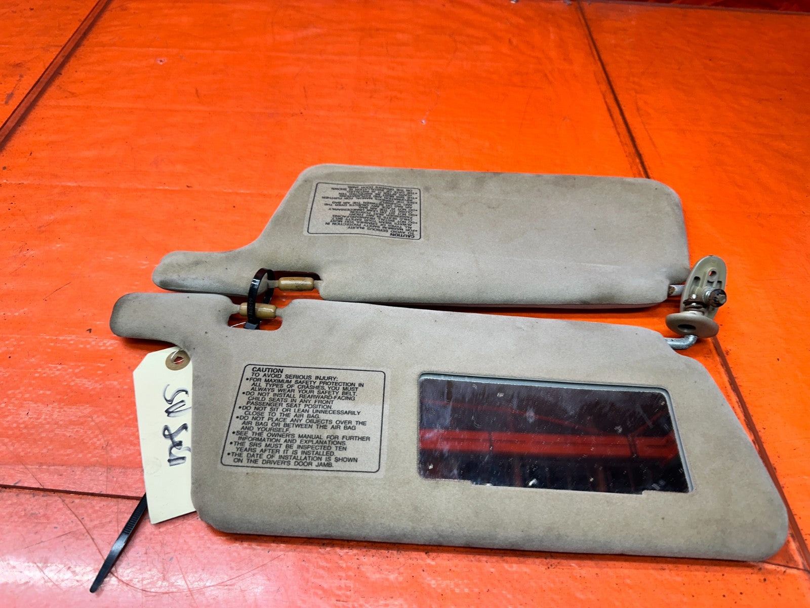 94-01 ACURA INTEGRA INTERIOR SUN VISORS PAIR LEFT DRIVER RIGHT PASS OEM #34016