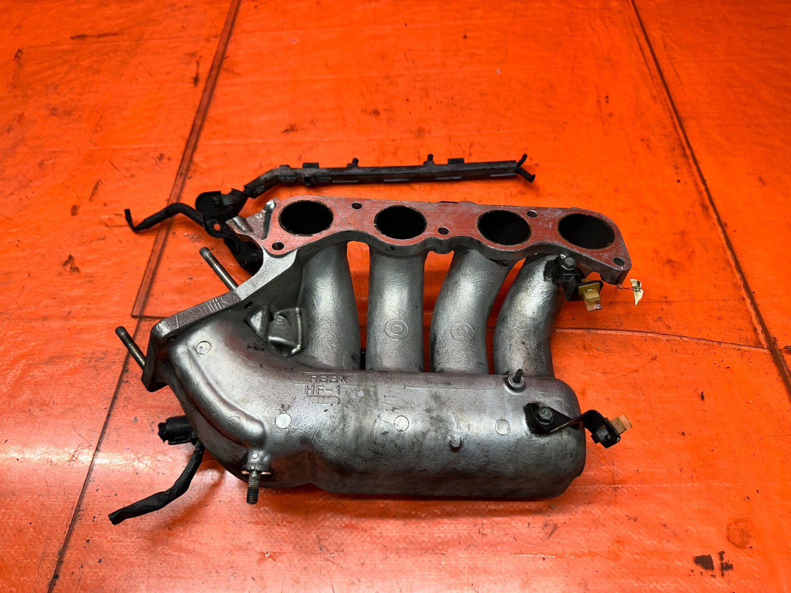 04-05 ACURA TSX 2.4L K24A2 ALUMINUM INTAKE MANIFOLD OUTER PLENUM OEM #33911