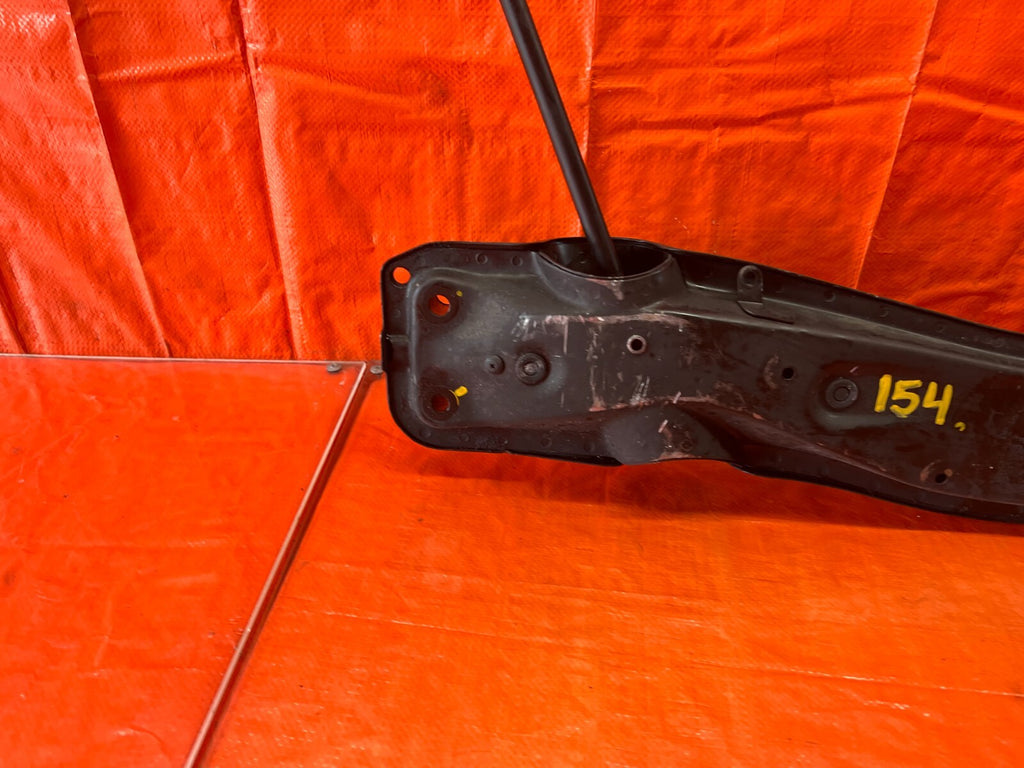 90 91 ACURA INTEGRA   FRONT SUB FRAME   FRONT RADIATOR SUPPORT PORTION OEM #1548