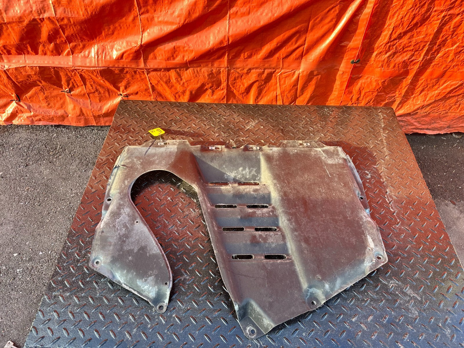 13 16 SCION FRS   17 20 86 13 20 BRZ   RADIATOR SPLASH SHIELD 56410CA00 OEM 2936