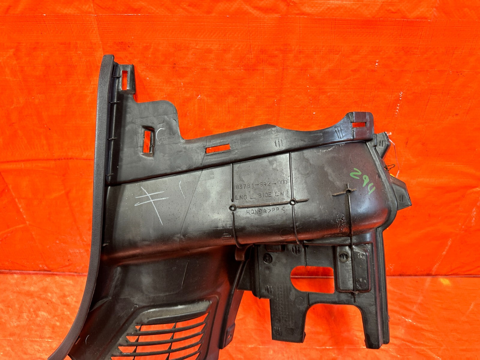 93 97 HONDA DEL SOL   DRIVER LEFT QUARTER PANEL TRIM PLASTIC   OEM #2946
