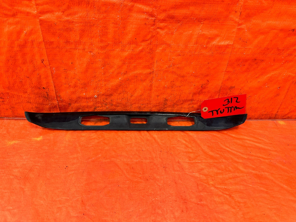 04 08 ACURA TSX   TRUNK LICENSE PLATE LIGHT LAMP ILLUMINATION TRIM   OEM #3120