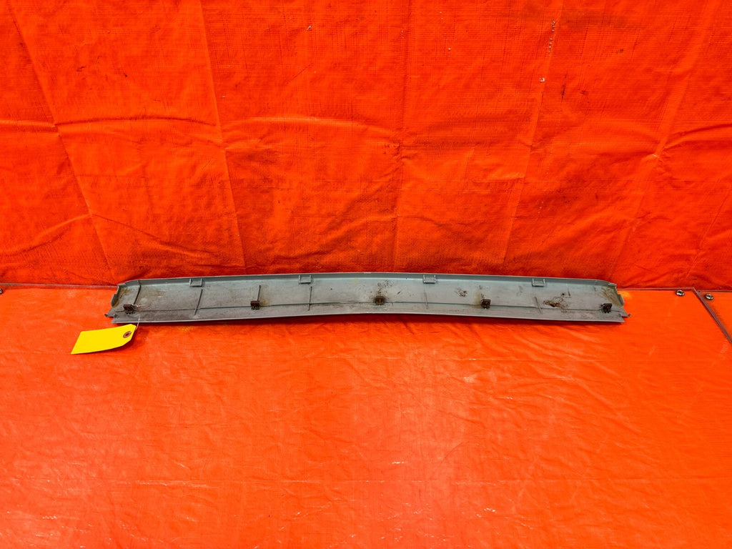 96 00 HONDA CIVIC   HATCHBACK   REAR HEADLINER PLASTIC MOUNTING TRIM   OEM #2877