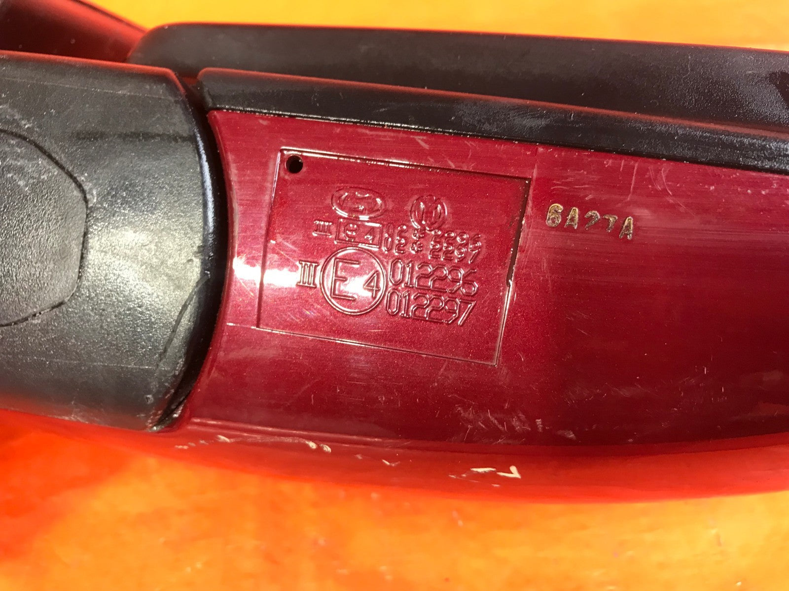OEM 2007 07 HYUNDAI ACCENT SEDAN PASSENGER RIGHT SIDE VIEW MIRROR RED9