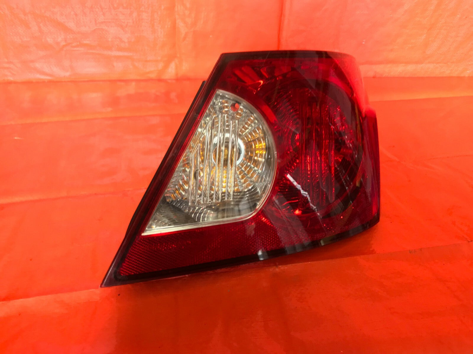 OEM 2007 2008 SEBRING   SEDAN   PASSENGER RIGHT OUTER TAIL LIGHT LAMP 07 080