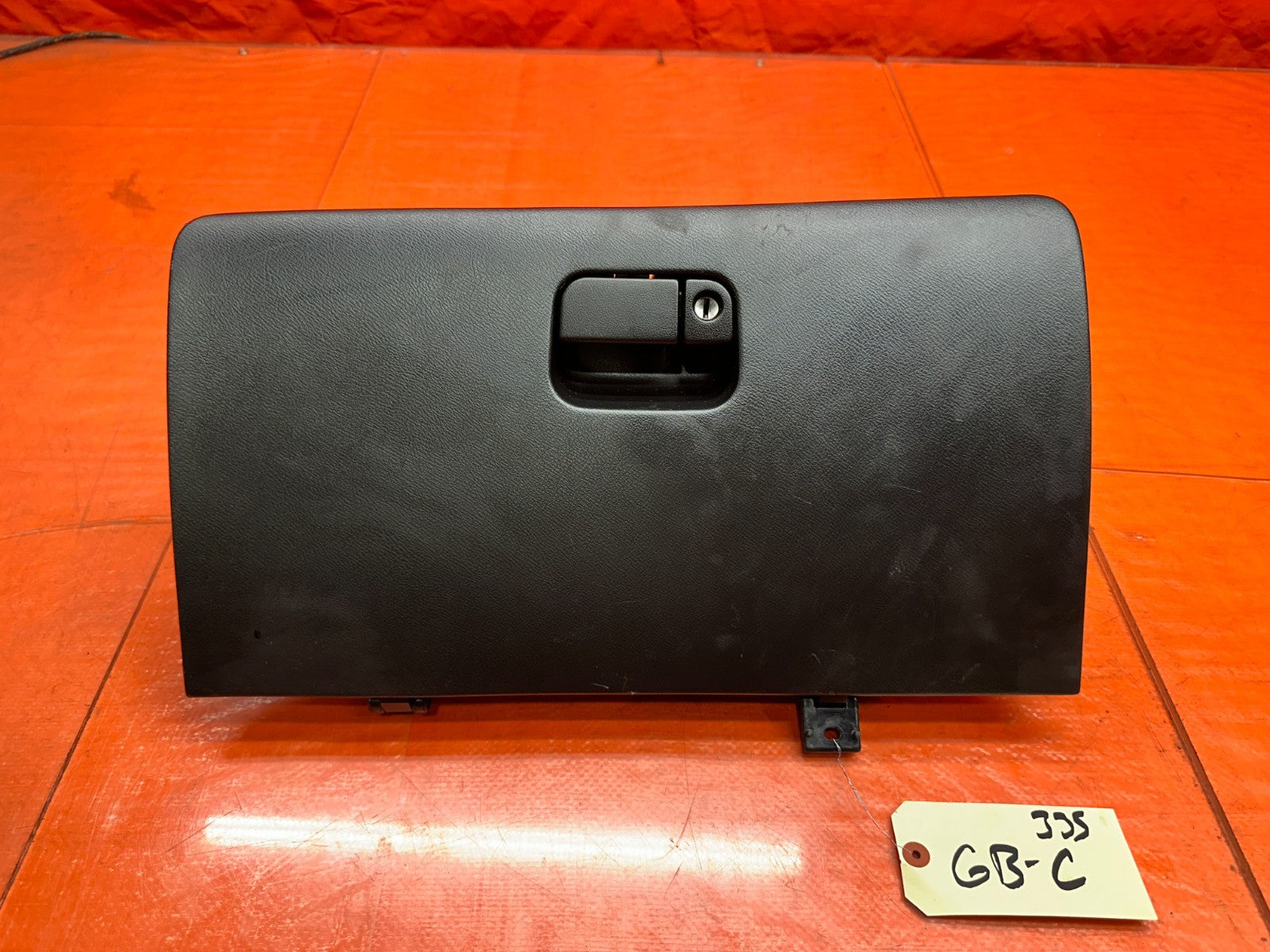 97 01 HONDA PRELUDE 2.2L PASSENGER DASH GLOVE BOX COMPARTMENT DOOR OEM #3350