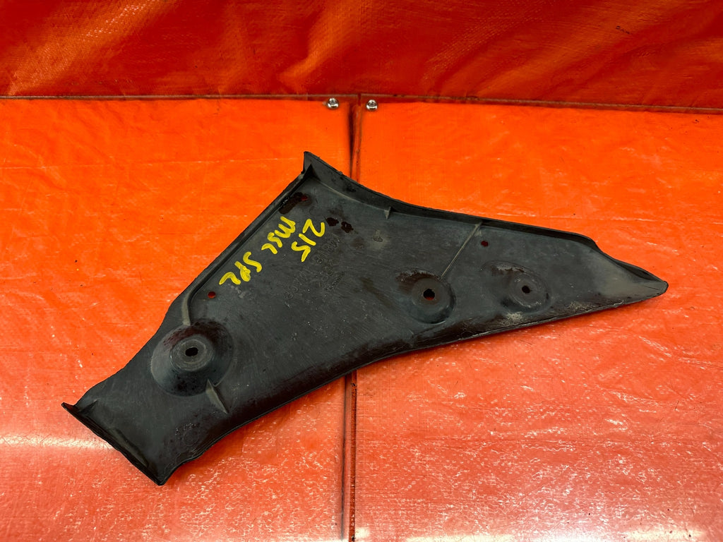 14 20 INFINITI Q50   SPLASH SHIELD TUNNEL STAY BRACKET LEFT REAR   OEM #2158