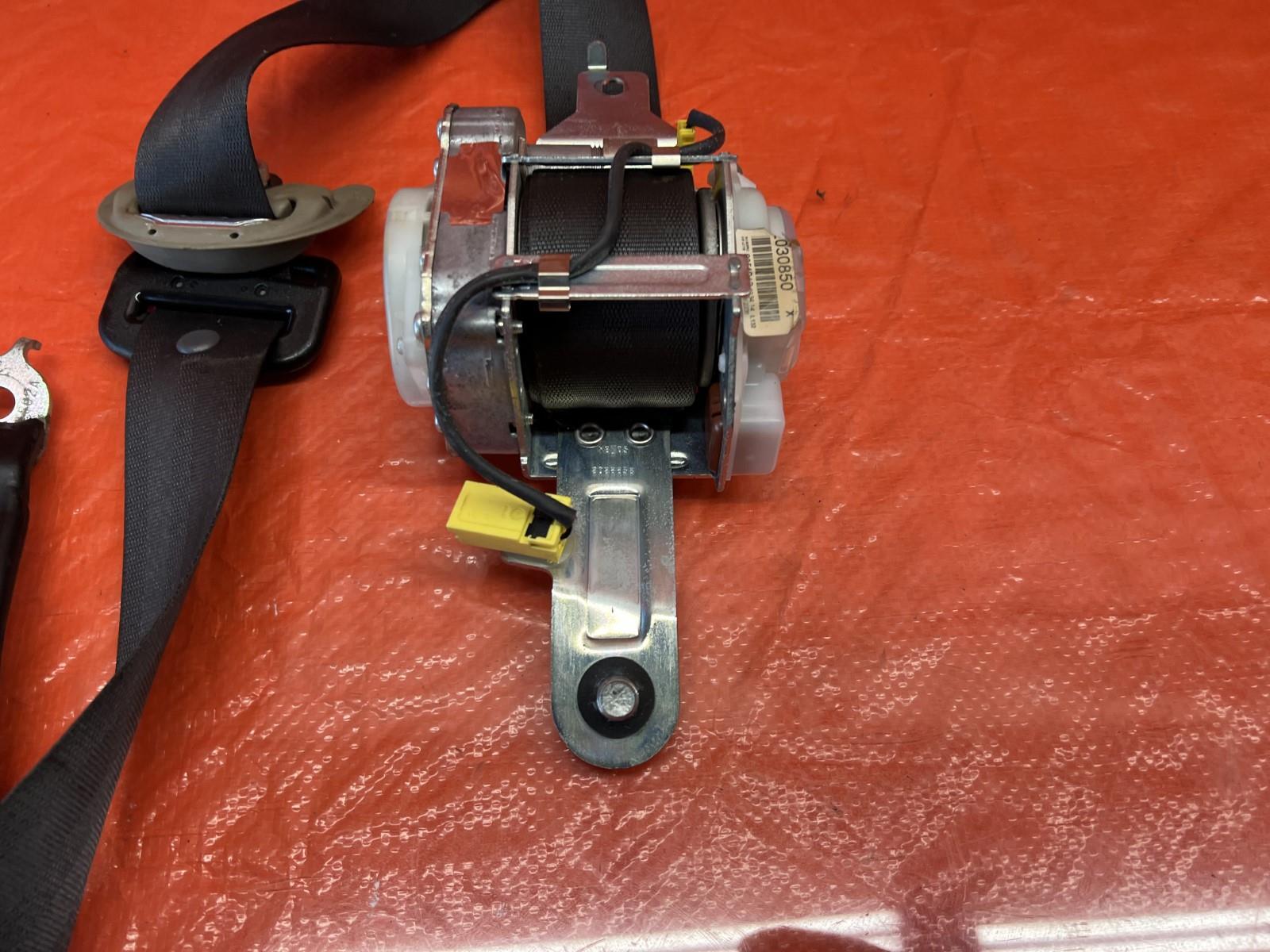 09 11 HONDA CIVIC SI   PASSENGER RIGHT FRONT   SEAT SAFETY BELT   OEM #1512