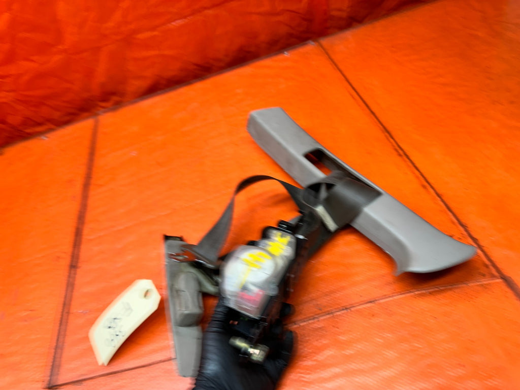 94-01 ACURA INTEGRA FRONT LEFT DRIVER SEAT BELT RETRACTOR OEM #34017