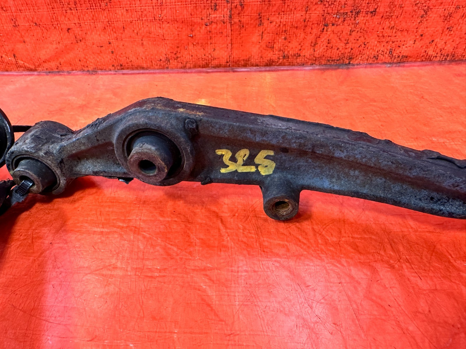 90 91 HONDA CIVIC HATCHBACK   DRIVER LEFT REAR LOWER UPPER CONTROL ARM OEM 3255