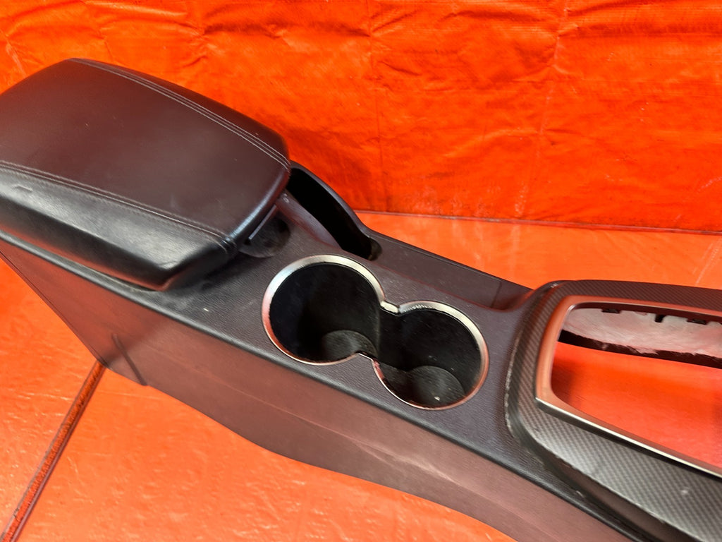 13-16 HYUNDAI GENESIS COUPE - ARM REST / CENTER CONSOLE STORAGE COMPARTMENT 3185