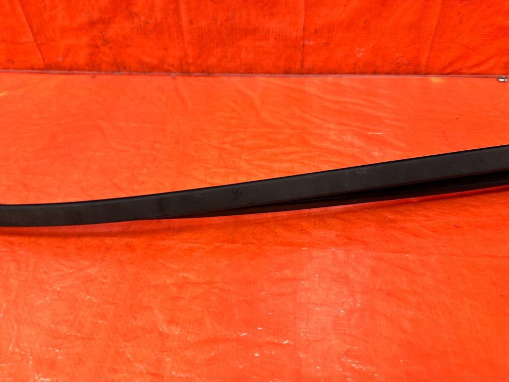 04 05 ACURA TSX   ROOF TRIM WEATHER STRIP SET LEFT & RIGHT DRIP RETAINER OEM 2913