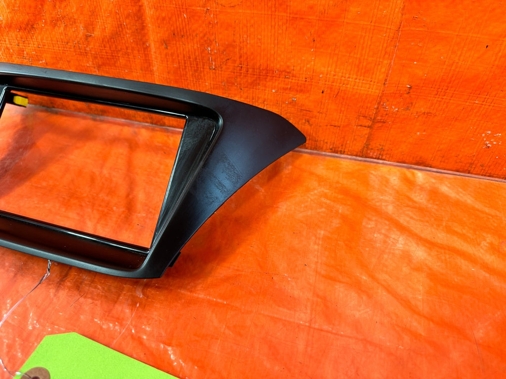13 16 HYUNDAI GENESIS COUPE   RADIO BEZEL TRIM   OEM FACTORY #2991