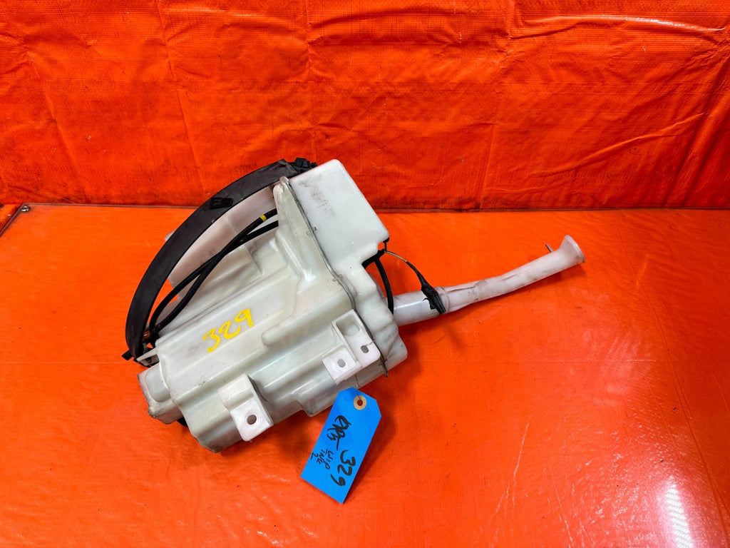 08 15 INFINITI G37 COUPE   WINDSHIELD WIPER RESERVOIR TANK W/ MOTOR    OEM 3290
