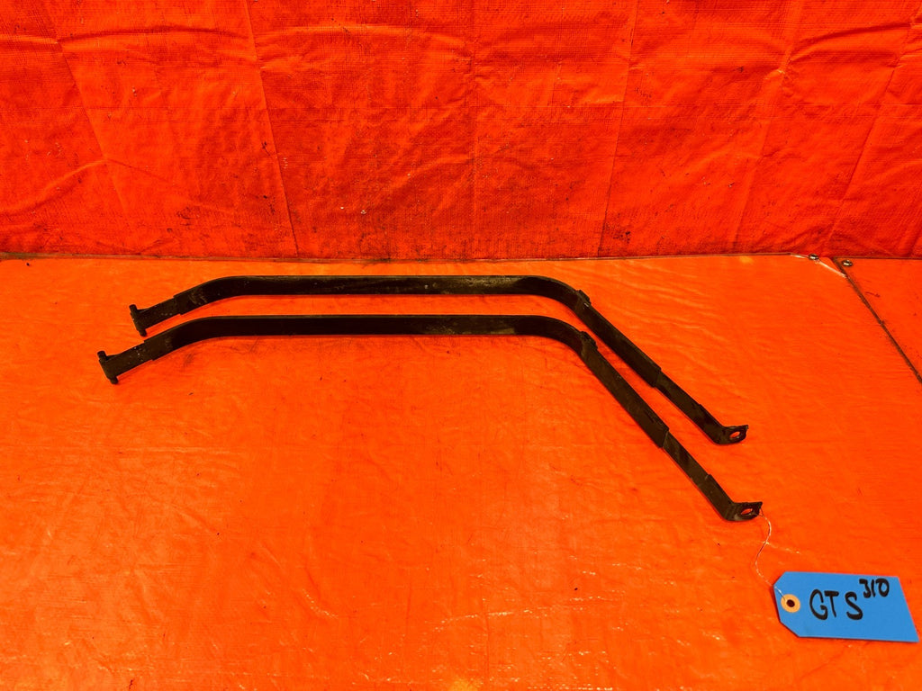 08 15 INFINITI G37 COUPE GAS GASOLINE FUEL TANK MOUNTING STRAPS BAND SET OEM 3100