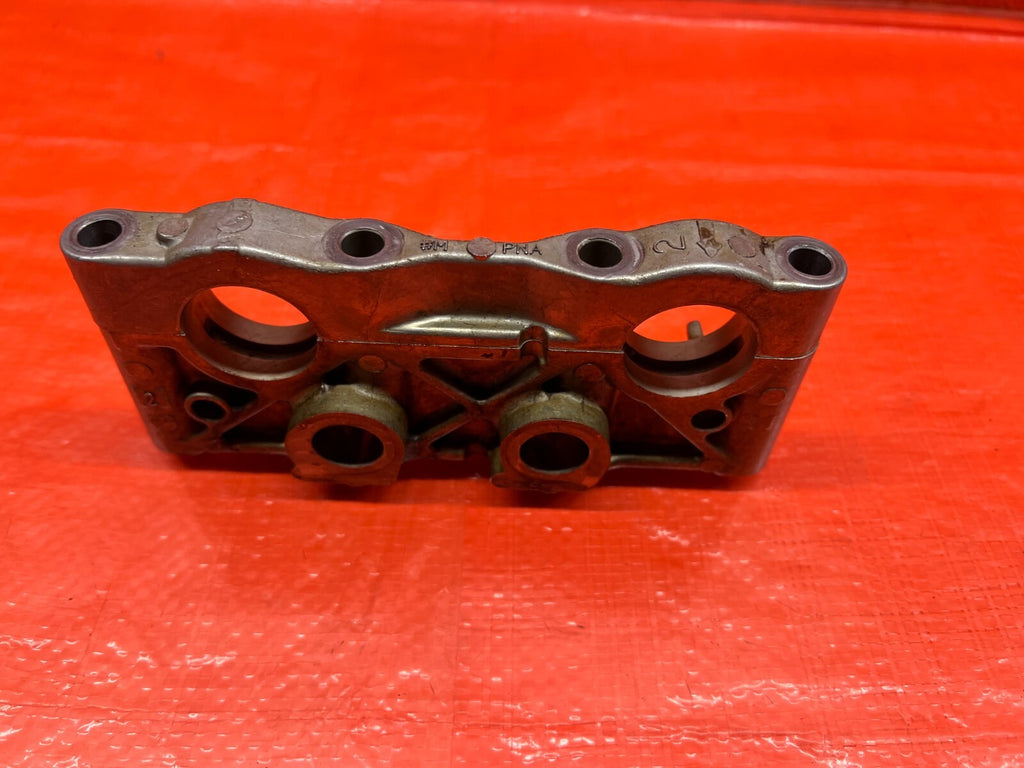 02 06 ACURA RSX TYPE S   K20A2   CAMSHAFT CAM CAP TOWER HOLDER   HOLDER #2   OEM4