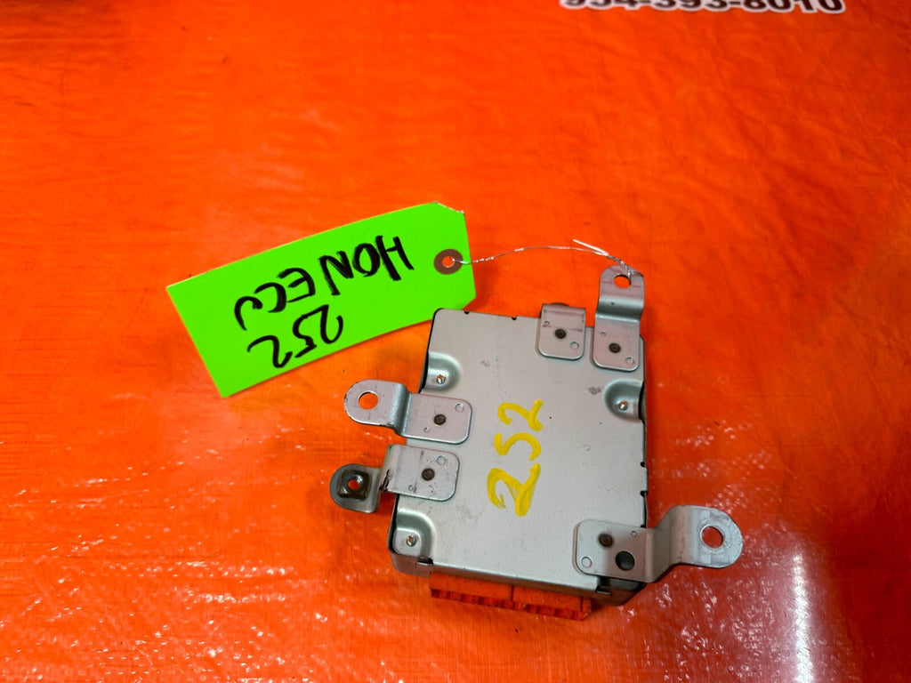 97 00 FITMENT   BASE & SH   ABS CONTROL MODULE UNIT COMPUTER   OEM FACTORY 2527