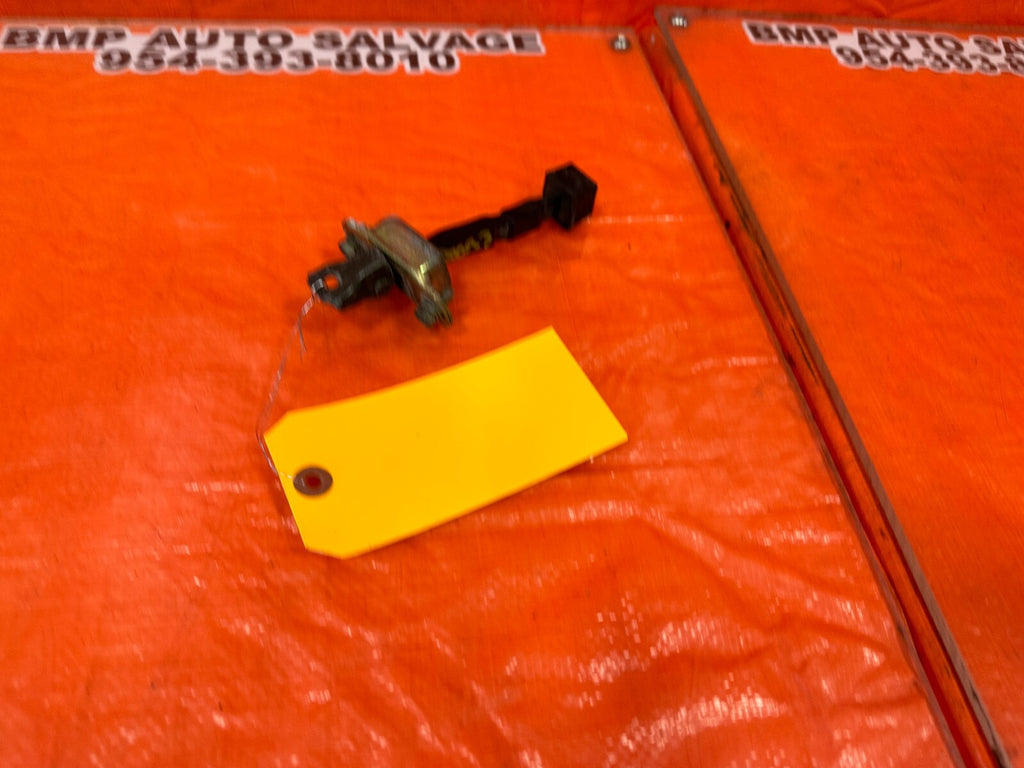 03 05 LANCER EVOLUTION EVO VIII IX 8 9   DRIVER LEFT FRONT DOOR CHECKER   OEM8