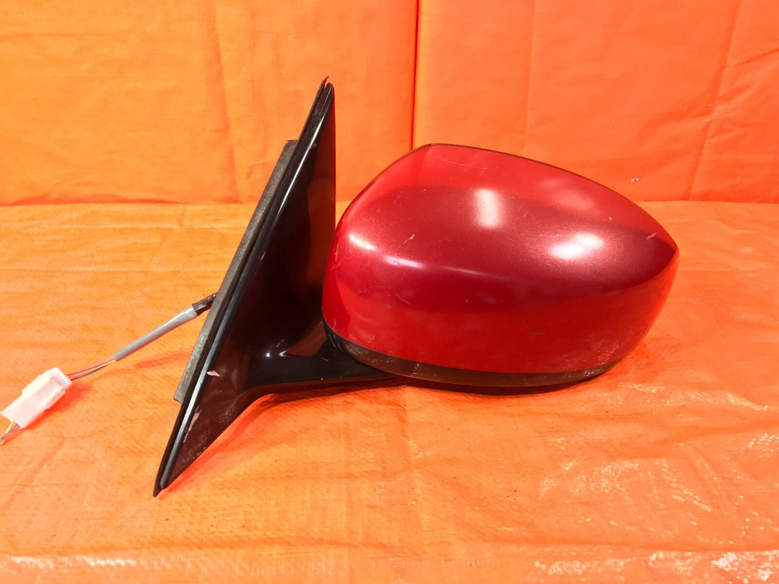 OEM 2007 2008 G35   SEDAN   DRIVER LEFT SIDE VIEW MIRROR   RED   E4 012536 07 080