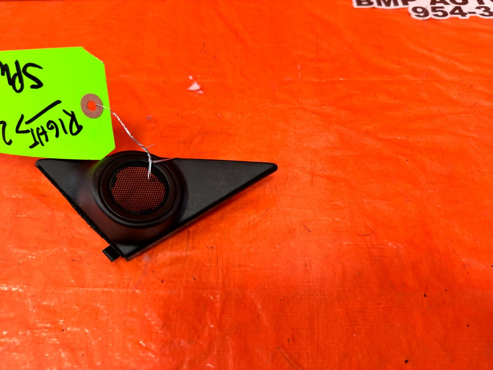 02 06 LEXUS SC430   PASSENGER RIGHT TWEETER BEZEL   OEM FACTORY #2614