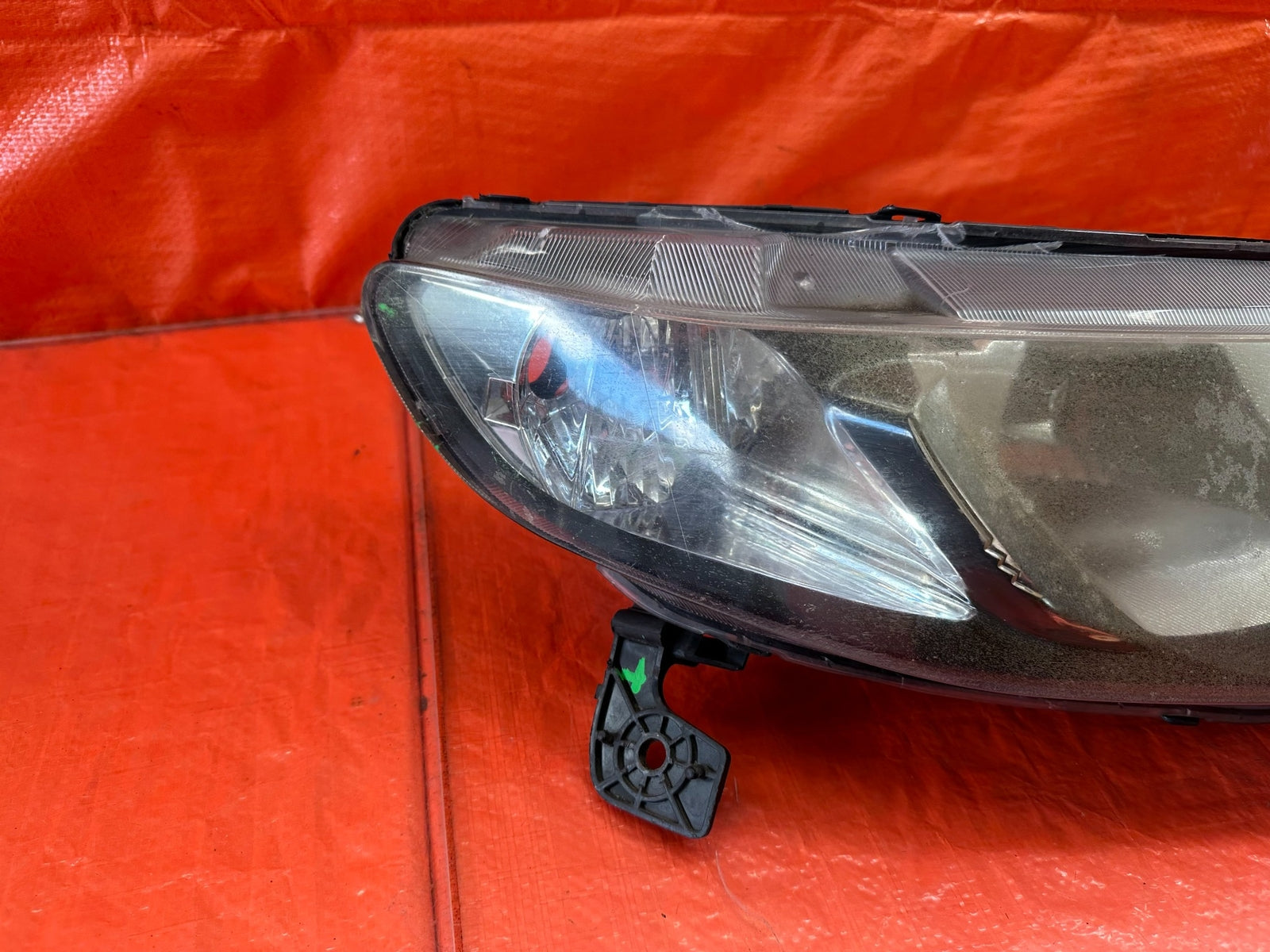 06 08 HONDA CIVIC SEDAN   LEFT & RIGHT AFTERMARKET BLACK HOUSING HEADLIGHTS #22014