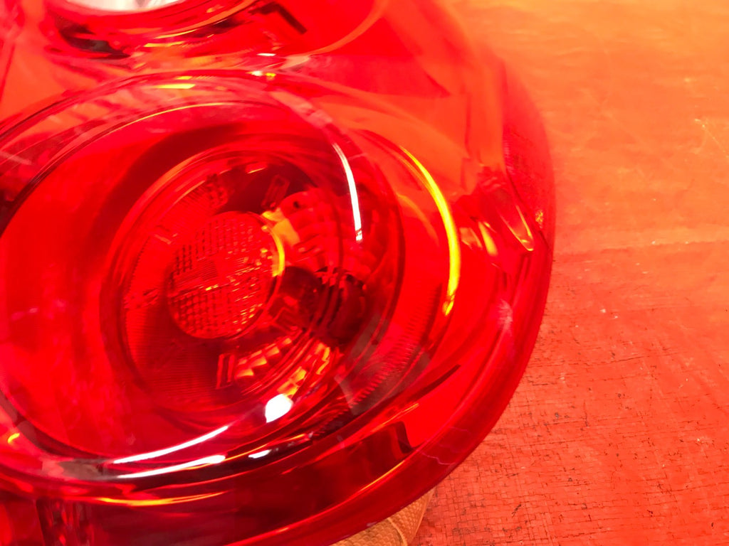 OEM 2013 2014 2015 CHEVROLET EQUINOX PASSENGER RIGHT TAIL LIGHT LAMP 13 14 15  3