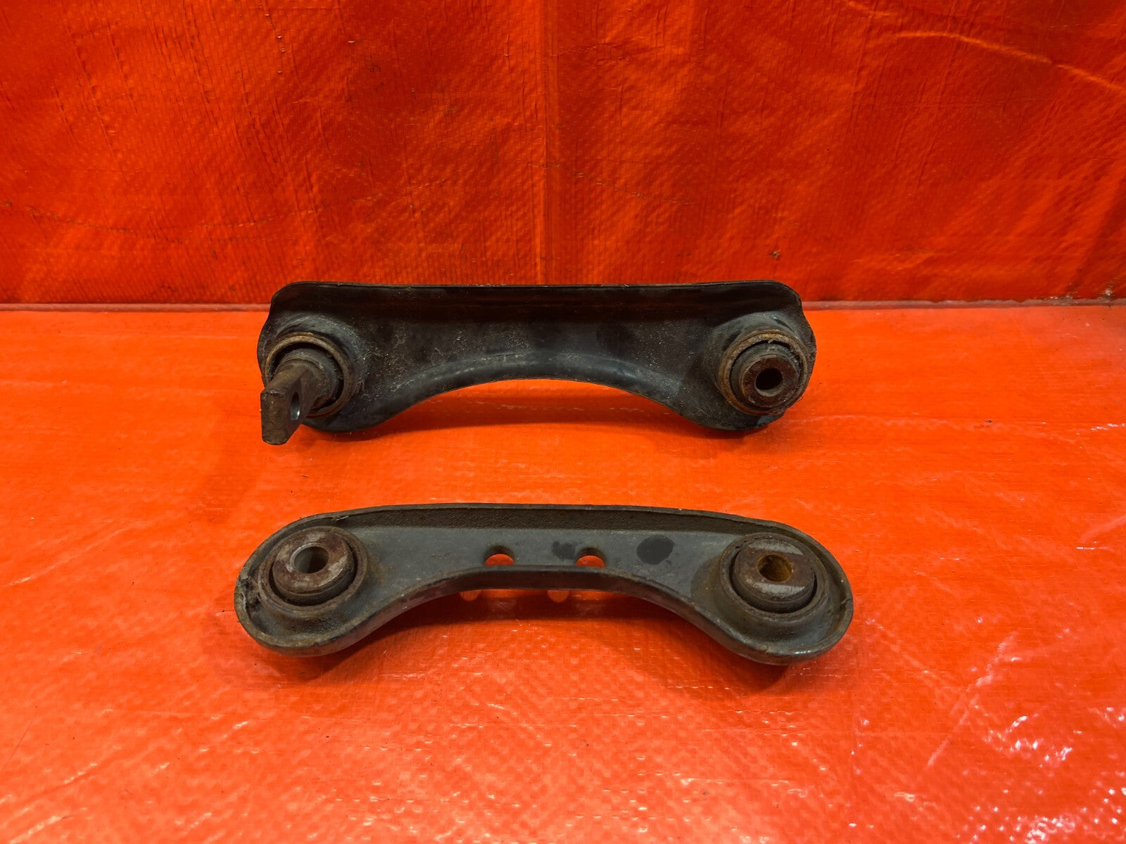94 01 ACURA INTEGRA   RIGHT REAR UPPER CONTROL & COMPENSATOR ARM SET   OEM #1618