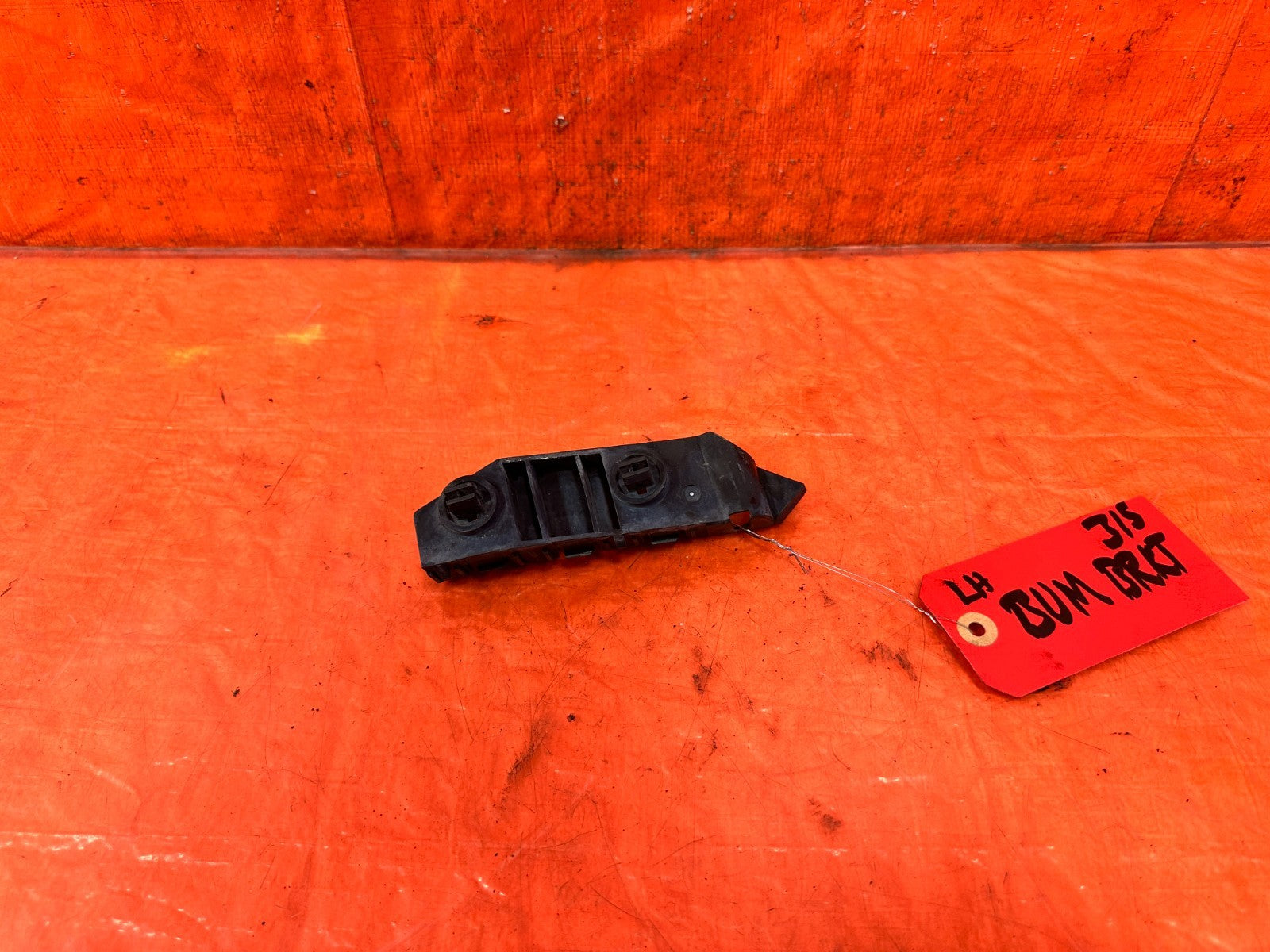 14 24 INFINITI Q50   BUMPER BRACKET   OEM #3151