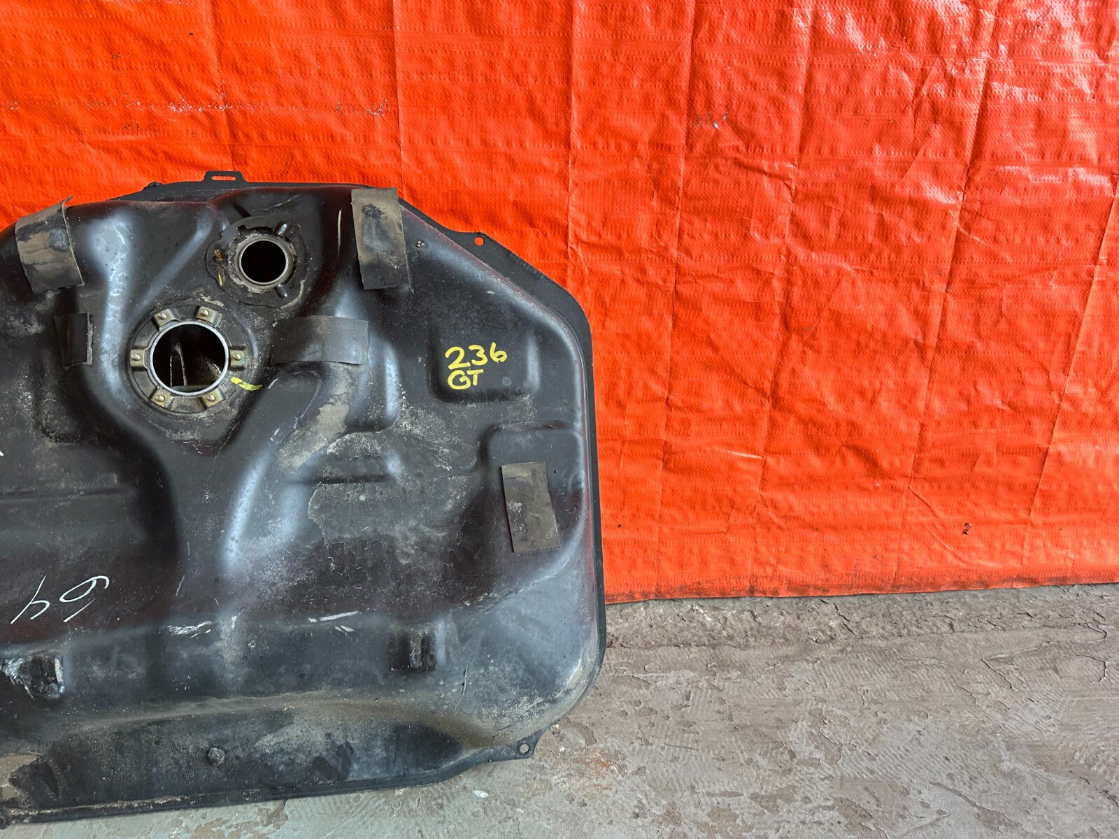 94 95 HONDA CIVIC   GASOLINE GAS FUEL TANK ASSEMBLY   OEM FACTORY OE #2361